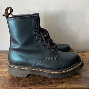 Doc Marten Boots. Color: teal